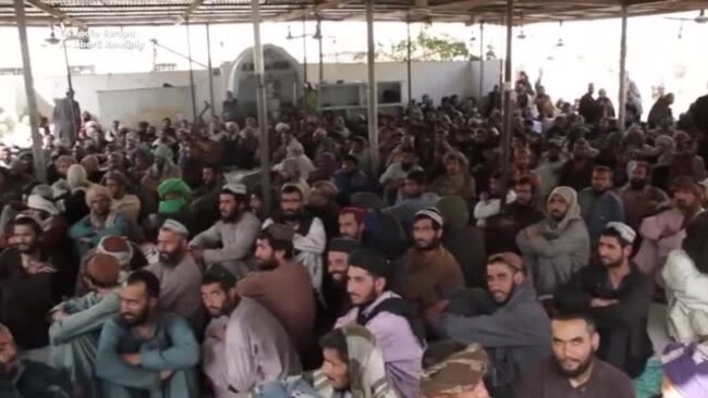 Afganistan | Dependenții de droguri sunt tratați în închisoare