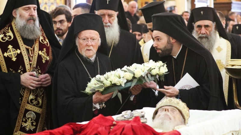 რუსეთის დაზვერვის მტკიცებით, ბართლომეოსი საქართველოს ეკლესიის საქმეებში ერევა