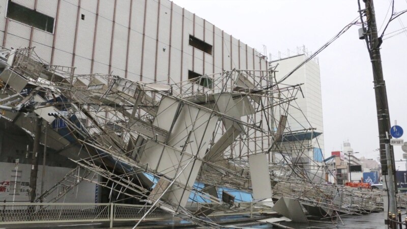 Japan: Najmanje šest poginulih i 160 povrijeđenih u naletu tajfuna