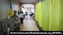 В Україні 31 березня відбувається голосування на чергових виборах президента країни