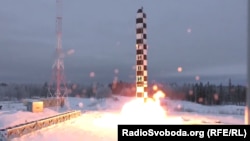 Сурков пропонує назвати ядерну ракету іменем «Гіві»