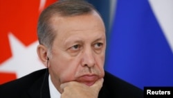 Türkiýäniň prezidenti Rejep Taýýyp Erdogan.