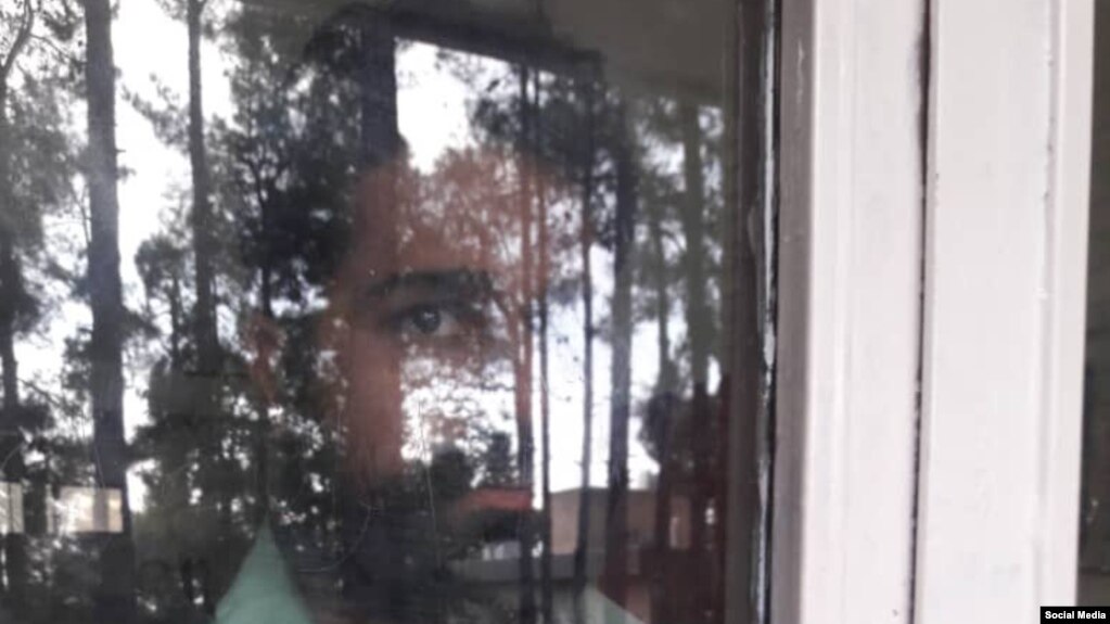 تصویری از بهنام محجوبی