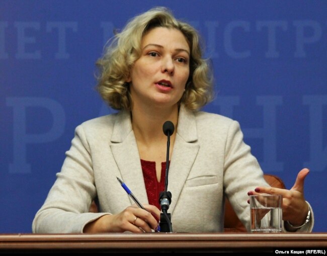 Мовний омбудсмен УкраїниТетяна Монахова під час пресконференції в Києві, 10 грудня 2019 року