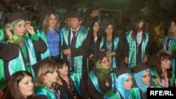 Iraqi Kurds at a graduation ceremony at Duhok University in the Kurdistan region last month.