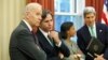 Joe Biden megválasztott amerikai elnök az őt támogató politikusokkal