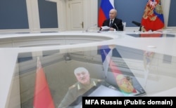 Перамовы Ўладзіміра Пуціна з Аляксандрам Лукашэнкам падчас вучэньняў