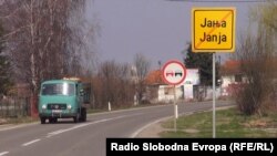 Oko 350 djece Bošnjaka u Janji očekuje sprovođenje presude kojom im se omogućava upis naziva bosanski jezik u školske dokumente (Fotografija 17. mart 2017)