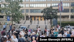 Protest ispred Palate pravde na kome je traženo oslobađanje uhapšenih tokom protesta, 29. jun 2025.