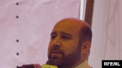 د افغانستان د مدافع وكيلانو د خپلواكې ټولنې رييس روح اله قاري زاده