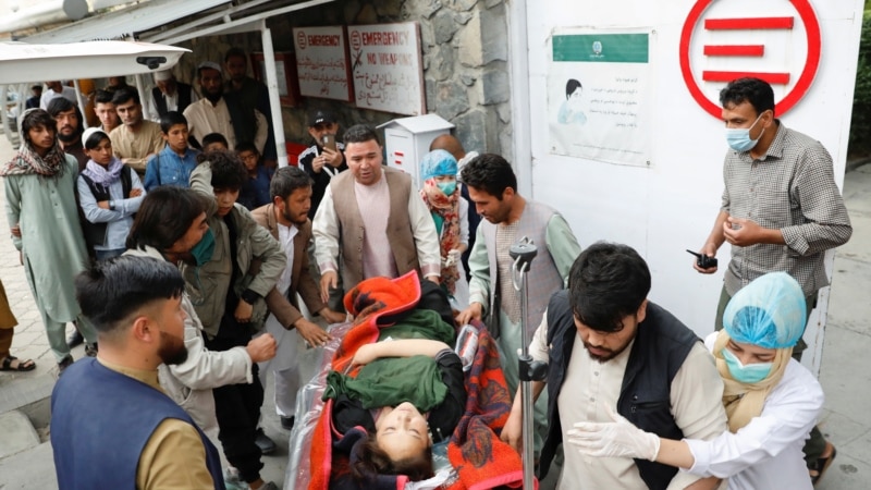 Od eksplozije u Kabulu nedaleko od škole poginulo najmanje 25 osoba