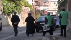 გადასატანი ყუთის კვალდაკვალ