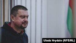 Падсудны Ігар Ласіцкі ў судовай залі