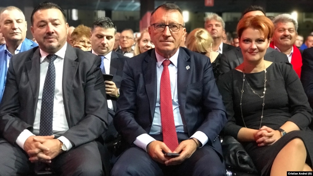 Imagine de la ultimul congres PSD, cu Paul Stănescu și Olguța Vasilescu în prim-plan, lideri locali puternici în ierarhia social-democraților