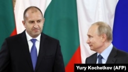 Румен Радев на переговорах с Владимиром Путиным в кулуарах Санкт-Петербургского экономического форума в 2019 году