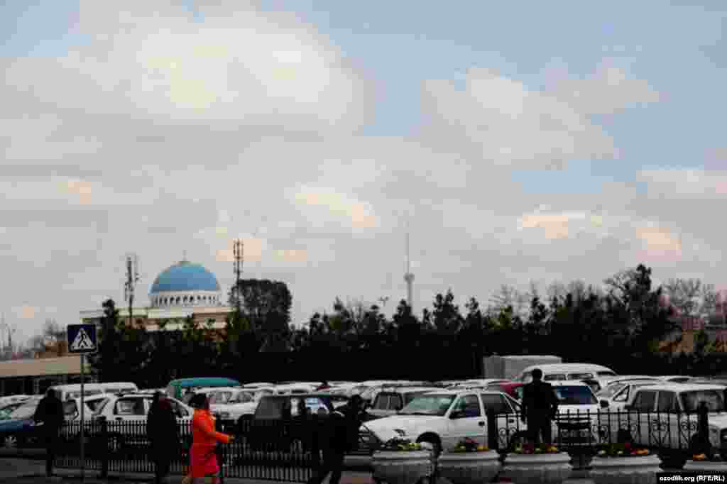 Uzbekistan - spring in Tashkent, 