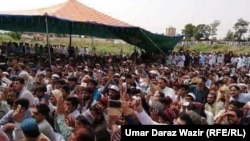 Thousands of Pashtun protesters participated in a sit-in protest in Miran Shah.