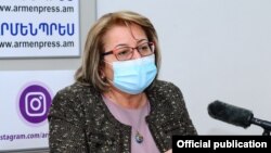 Armenia - Gayane Sahakian, the deputy director of the Armenian Center for Disease Control and Prevention, at a news conference in Yerevan, April 28, 2021