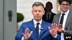 Петер Мадяр додав, що перелік вимог до України «не є чимось особливим ані в Європі, ані в інших частинах світу»