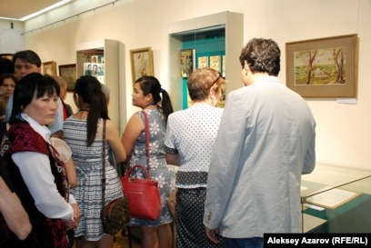 Орыс порнографиясын алу