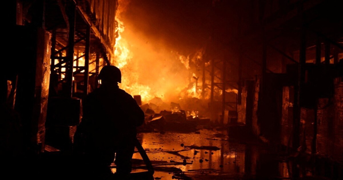 მსხვერპლი მოჰყვა უკრაინის ქალაქ დნეპრზე რუსული დრონებით შეტევას