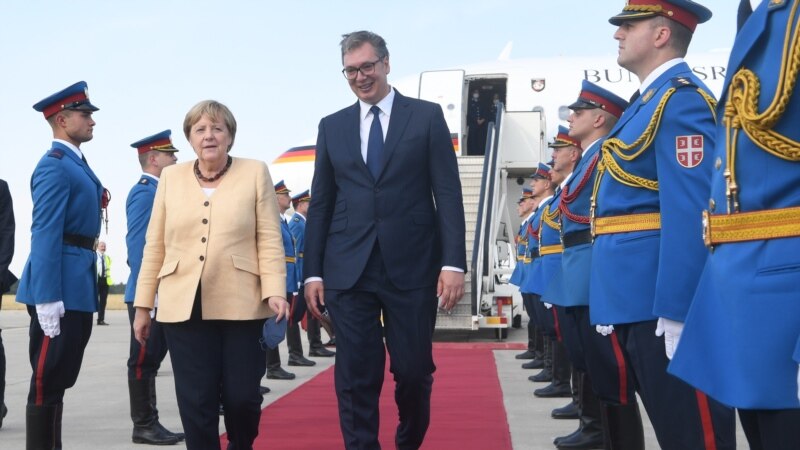Меркел во Тирана ќе се сретне со лидерите од Западен Балкан