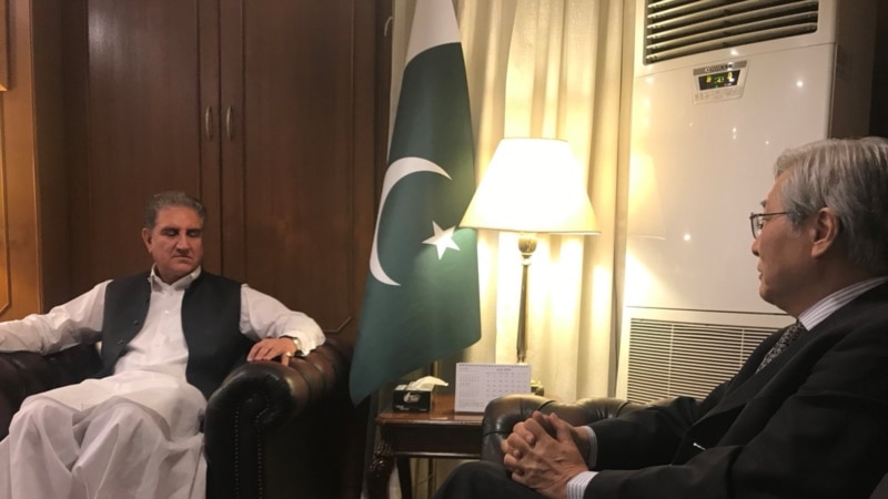 تدامیچي یاماموتو د پاکستان د بهرنیو چارو له وزیر سره وکتل