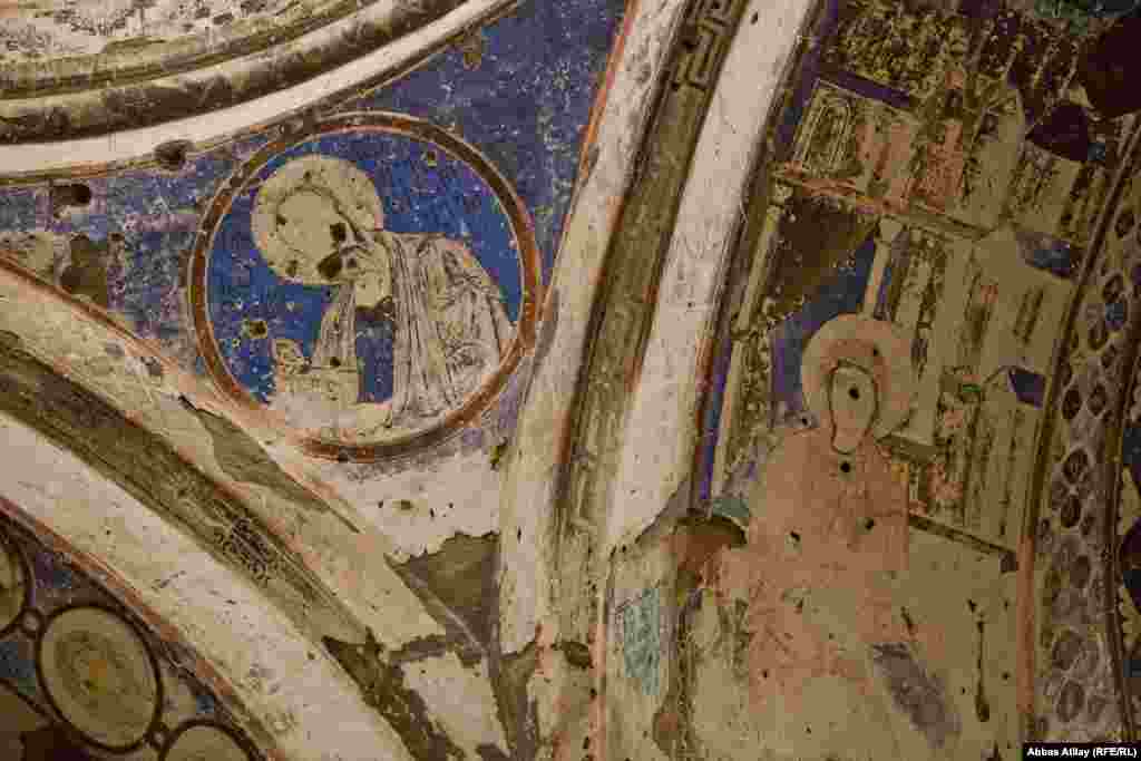 Kilsə I Dünya Müharibəsi zamanı Osmanlı-Rus döyüşlərindən də öz nəsibini almışdır. Kilsə divarlarındakı güllə izləri bizə o günlərdən xatirədir.