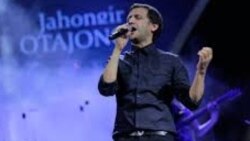 Uzbek Singer Warned Of Beating After Announcing Run For President