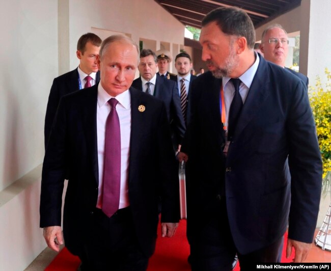 Presidenti rus, Vladimir Putin dhe manjati rus, Oleg Deripaska