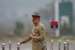 Главнокомандващият пакистанската армия Камар Джавед Баджва. Според експертите Пакистан е най-големият печеливш от изтеглянето на американските военни от Афганистан