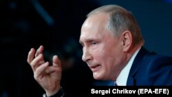 На ежегодной пресс-конференции Владимира Путина. 14 декабря 2017 года.