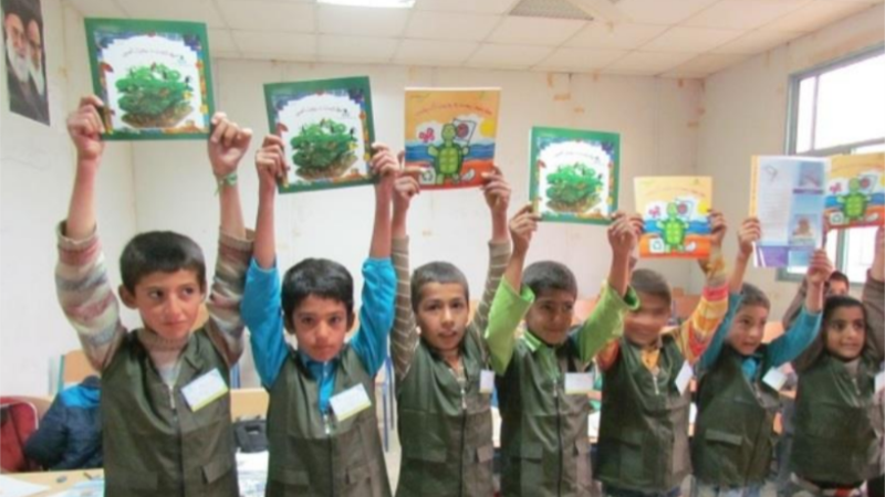 Иран настојува да забрани англиски јазик во основните училишта 