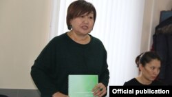 Толекан Исмаилова, Қырғызстандағы "Бир дуйно - Кыргызстан" құқық қорғау ұйымының жетекшісі.