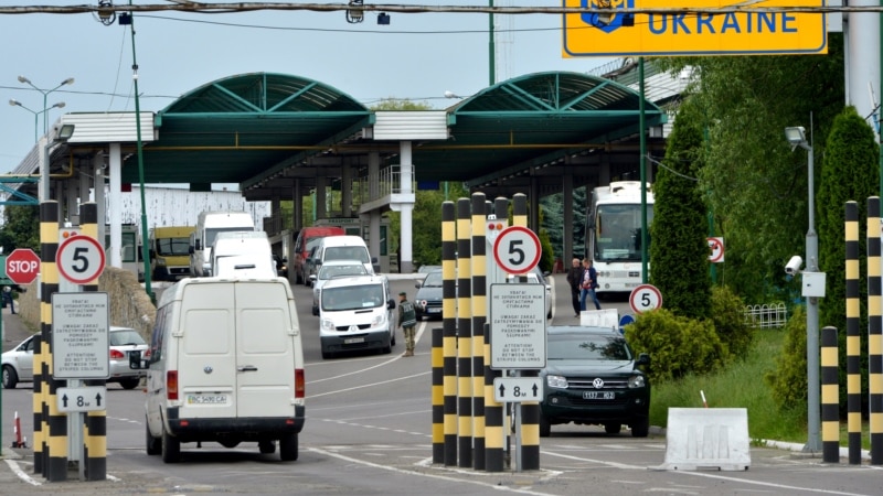 На одному з пунктів перетину закриють в’їзд до Польщі для ав