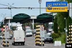 Пункт пропуску на польсько- українському кордоні «Медика-Шегині». Червень 2017 року