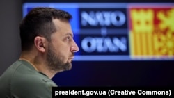 Видеообращение президента Украины Владимира Зеленского к участникам саммита НАТО в Мадриде. Июнь 2022 года