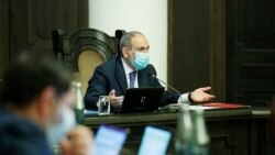 Armenia -- Prime Minister Nikol Pashinian speaks during a cabinet meeting in Yerevan May 27, 2020.