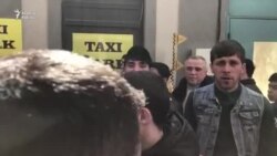 Bakda sürücülər taksi şirkətinin onları aldatdığını deyib aksiya keçirir