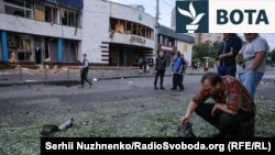 Stacioni i metrosë në Kiev dëmtohet nga sulmet ruse – për të gjashtën herë