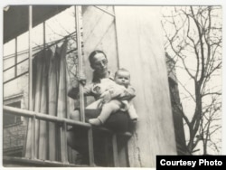 Aurora Liiceanu, alături de fiul ei, Ștefan.