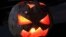 Njujorkezët festojnë Halloween-in 