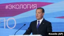 Dmitri Medvedev, în timpul discursului de la congresul partidului Rusia Unită, la Moscova, în luna august 