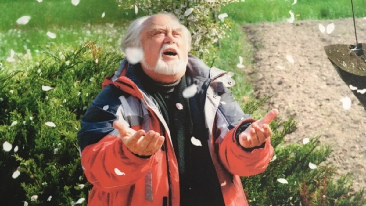 На березі великого моря. До 80-ліття поета і дипломата Романа Лубківського - Vimarsana News