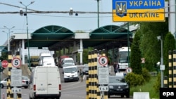 На пункті пропуску «Шегині-Медика» (архівне фото) в черзі очікують 120 автівок, повідомляє Держприкордонслужба