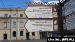 Moldova -- Chișinău, Indicator Parlamentul Republicii Moldova, Teatrul naționale de operă și balet Maria Bieșu, Mar2020