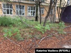  Прилежащо пространство до постройката на Блок 2 