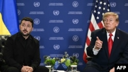 Президенти України та США Володимир Зеленський і Дональд Трамп спілкуються з пресою, Нью-Йорк, 22 вересня 2026 року