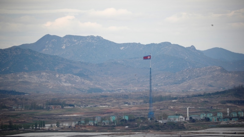 Demirgazyk we Günorta Koreýa serhedinde atyşyk boldy