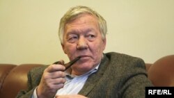 Евгений Сабуров